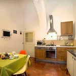 Stilmoderno In Siena's Historic Center, Just Steps From Piazza Del Campo סיינה