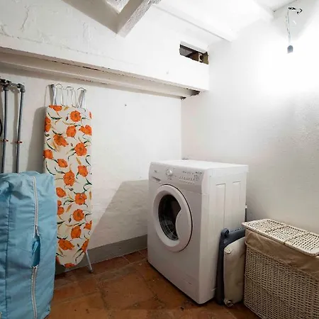 Stilmoderno In Siena's Historic Center, Just Steps From Piazza Del Campo Apartment *